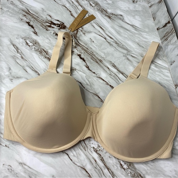 Skims Underwire bra size 40DD Sand, It's new, but I washed it. Never worn. - Picture 8 of 8